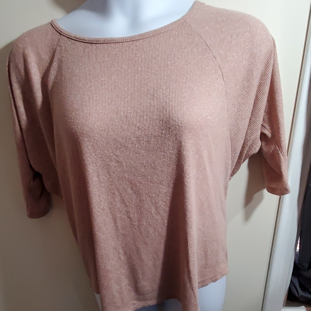 Gap tee - Picture 1 of 2